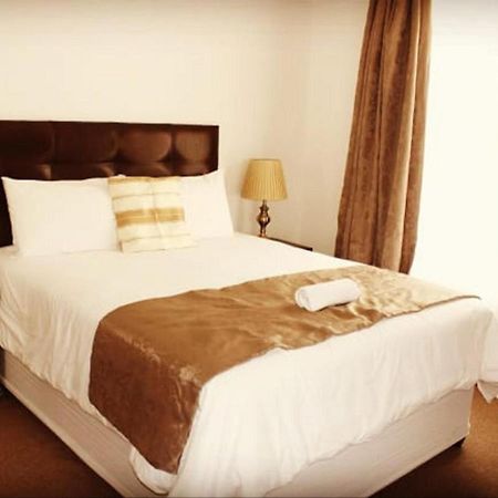 Moshitametsi Guesthouse Kempton Park Zewnętrze zdjęcie