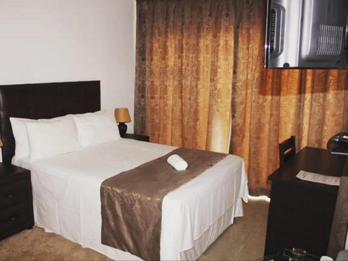 Moshitametsi Guesthouse Kempton Park Zewnętrze zdjęcie