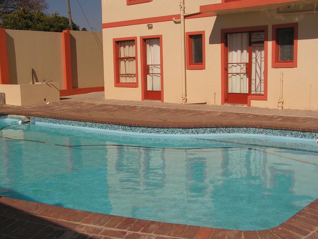 Moshitametsi Guesthouse Kempton Park Zewnętrze zdjęcie