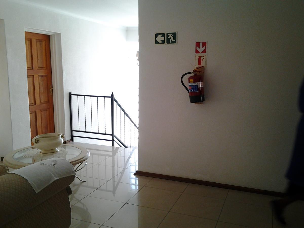 Moshitametsi Guesthouse Kempton Park Zewnętrze zdjęcie